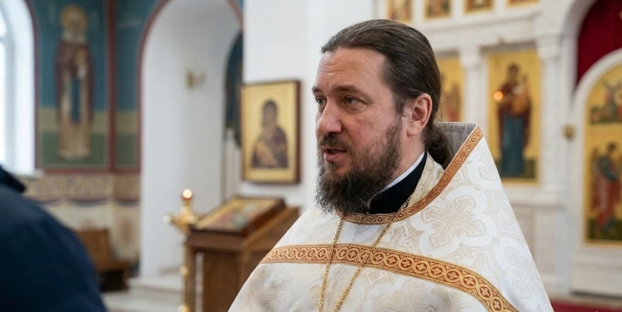 mnenie-svyashennika-o-foto